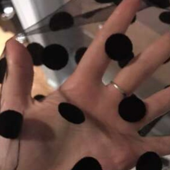 CHIC DOLLZ Polka Dot Mesh Sleeve Top - Picture 8 of 9